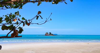 Pool view Studio, 2 minutes to the beach