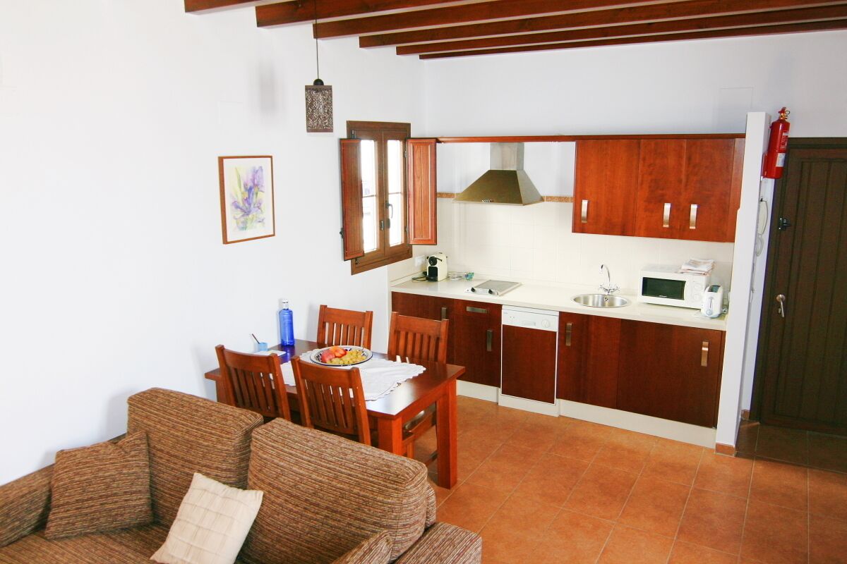 Refrigerador, microondas, placa de cocina, lavavajillas