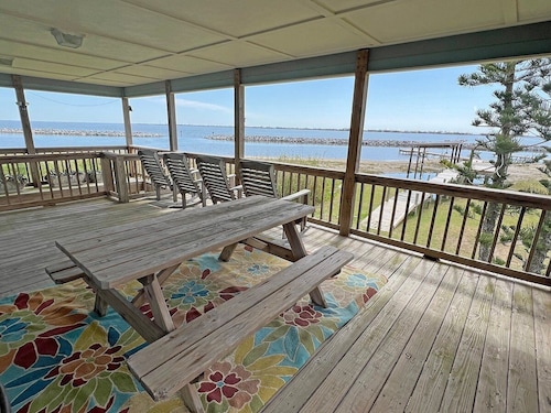 Pearly Whites - Fishing Pier - Island Realty