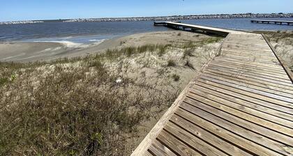 Pearly Whites  - Fishing Pier - Island Realty