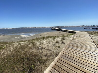 Pearly Whites  - Fishing Pier - Island Realty