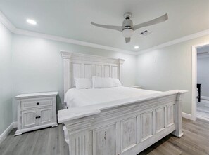 4 Schlafzimmer, kostenloses WLAN