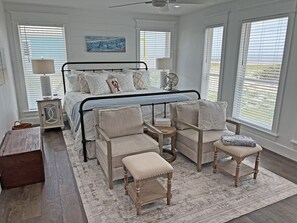 3 bedrooms, free WiFi, bed sheets - Chasin Tail - Beachfront - Island Realty (Grand Isle)