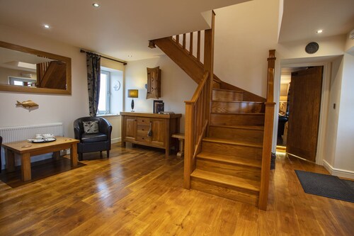 Kentraw Farmhouse : Luxury Accommodation, Stunning Location With Panoramic Views