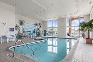 Piscina interna, piscina aquecida