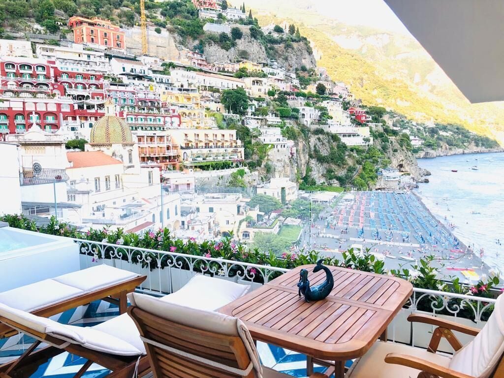 Luxury Suite | Terrace/patio