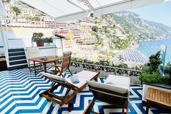 Suite exclusiva | Vista frontal de la propiedad