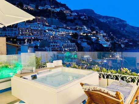 Villa Diamond Luxury Suites