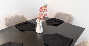 Private kitchen - Deluxe 1 BR in Oasis - 43 (Abu Dhabi)