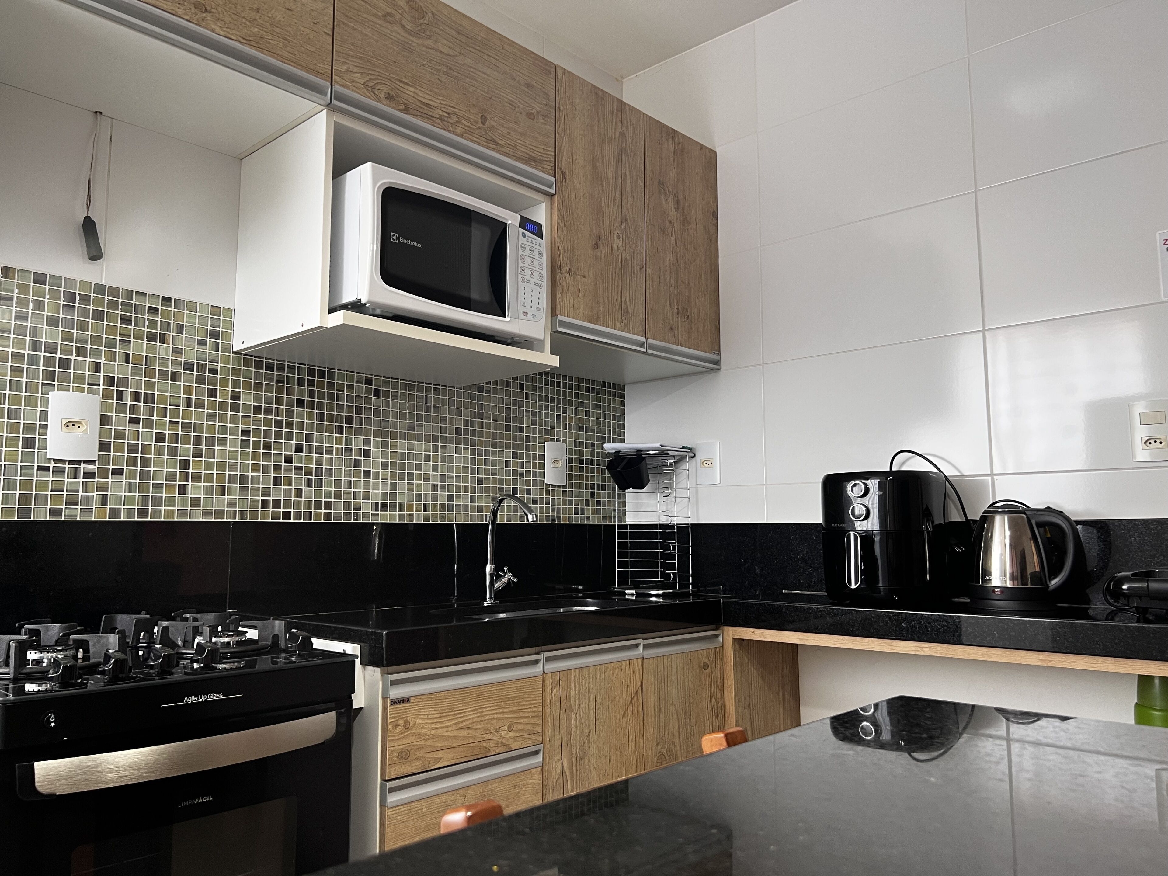 冰箱、微波炉、炉灶、茶具/咖啡用具