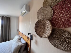 1 chambre, fer et planche à repasser, Wi-Fi gratuit, draps fournis