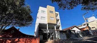 Flat 101. Apartamento aconchegante. Totalmente mobiliado. Aceitamos Pets