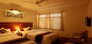 Kamar Double atau Twin Standar | Wi-Fi gratis dan seprai linen