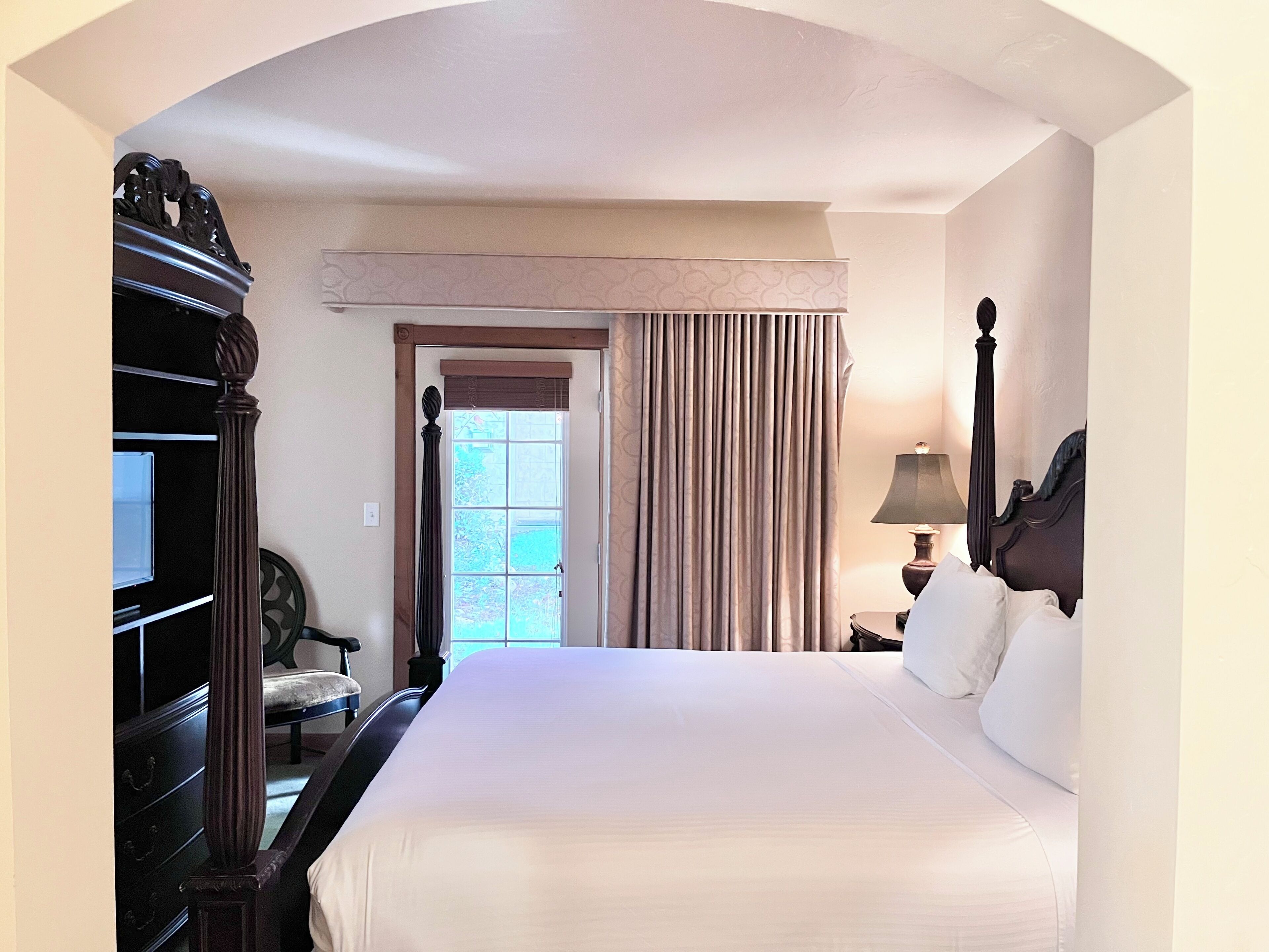 2 dormitorios, escritorio, wifi gratis y ropa de cama