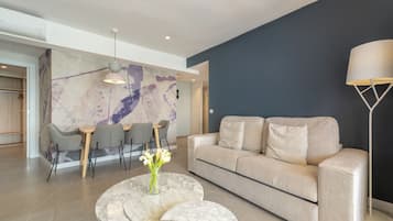 Design Apartment, 4 Bedrooms, Sea View | Living area | Flat-screen TV