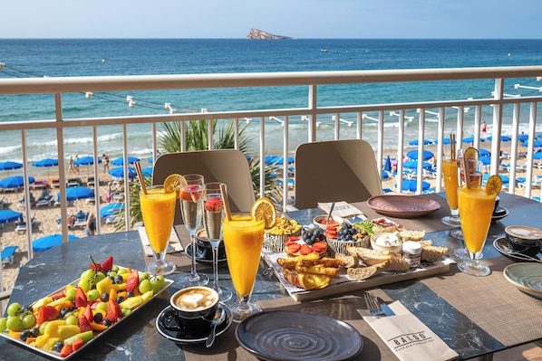 Food and drink - Mara Boutique Apartments (Benidorm)