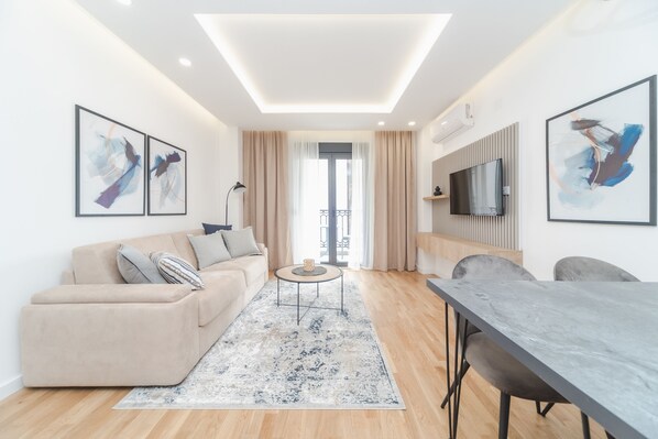 Living area - Salus Hill Condo (Budva)