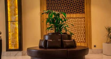 Platinum Cocotiers Hotel