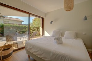 7 chambres, fer et planche à repasser, accès à Internet, literie fournie