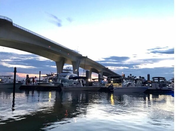 Marina/club náutico