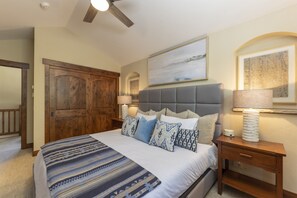 5 camere, ferro/asse da stiro, culla da viaggio, Wi-Fi gratuito