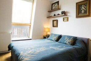 2 chambres, bureau, fer et planche à repasser, Wi-Fi gratuit