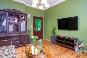 1 bedroom, blackout drapes, iron/ironing board, free WiFi - Maya's 45 (Gdansk)