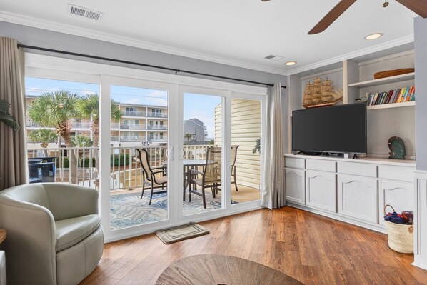 تلفزيون ذكي