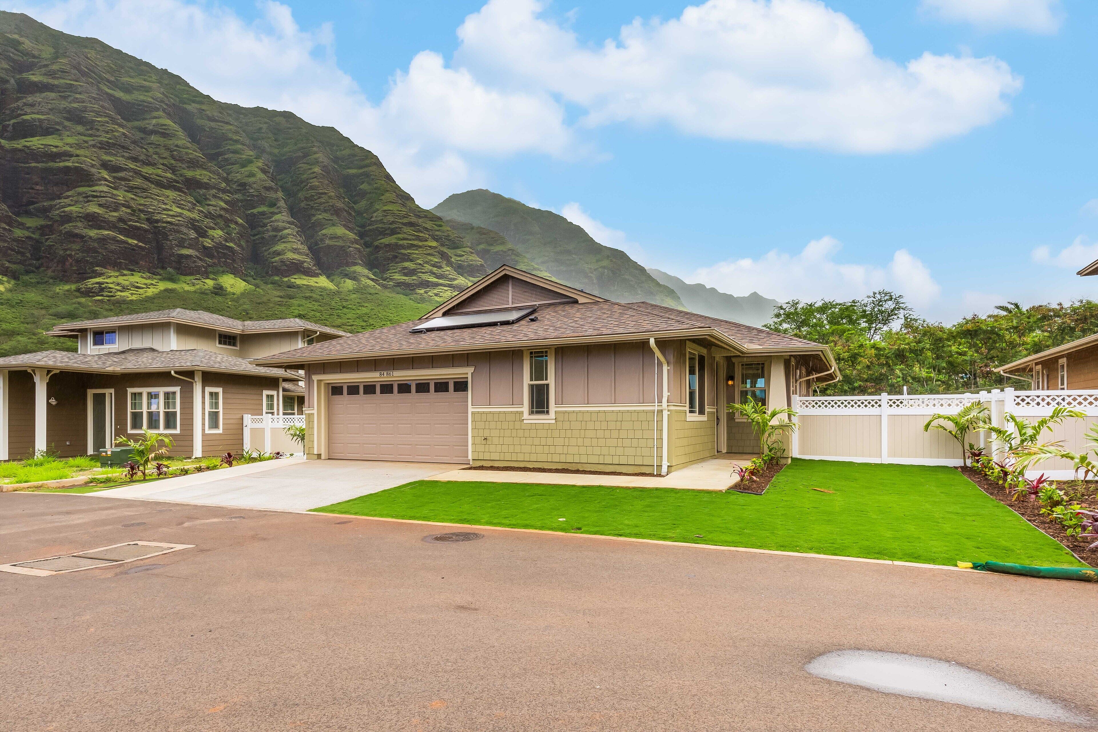 Makaha Valley Home Near the Beach and Golf Course in Gated Mauna Olu Cottages