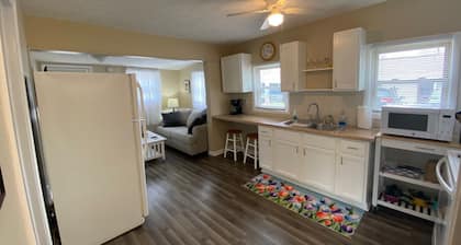 Cozy cottage for a couple's weekend get away!