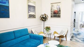 Deluxe Apartment | 2 bedrooms, desk, iron/ironing board, free WiFi