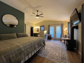 4 bedrooms, iron/ironing board, travel crib, WiFi