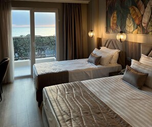 Superior Room, Pool View | 1 bedroom, minibar, in-room safe, desk