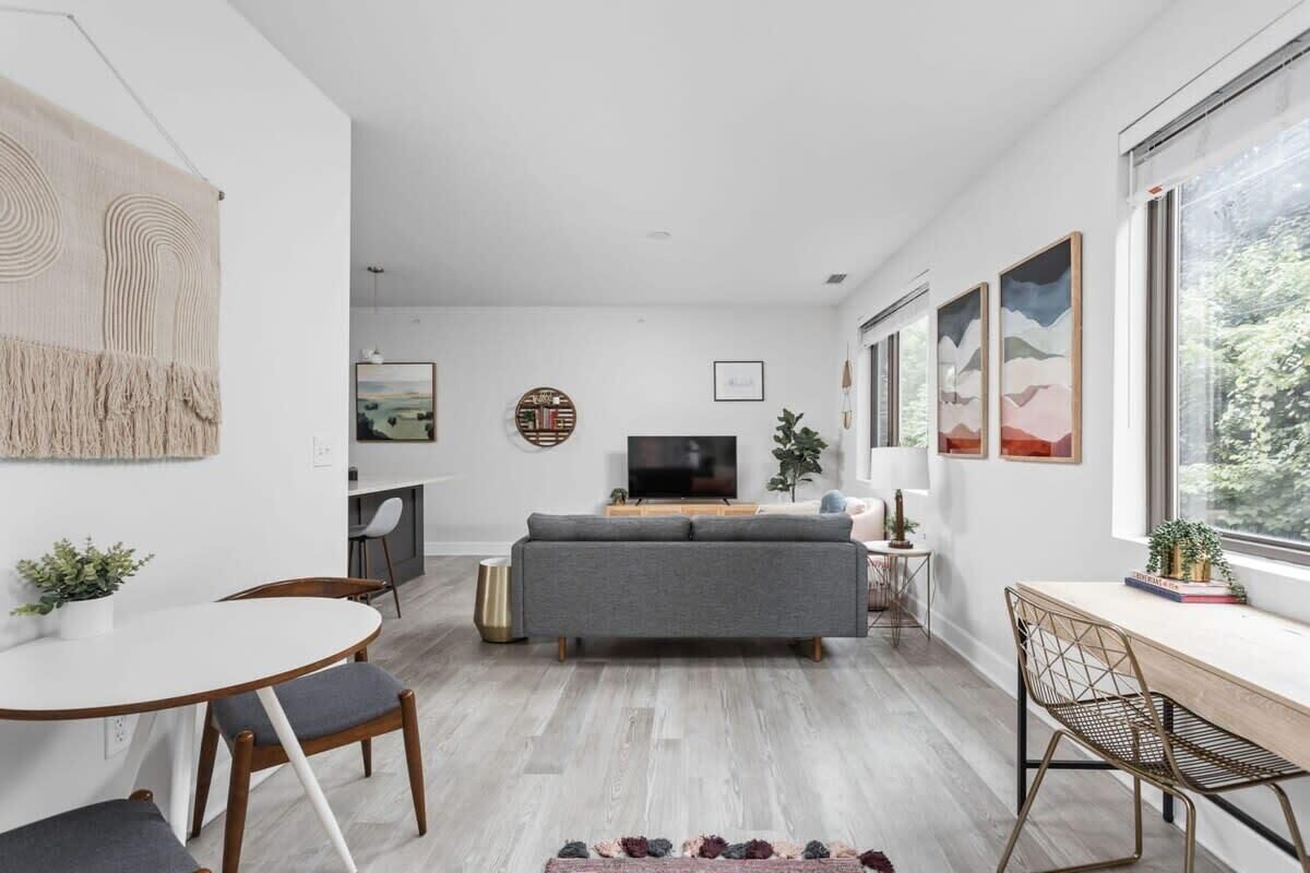 Televisie en een kantoor