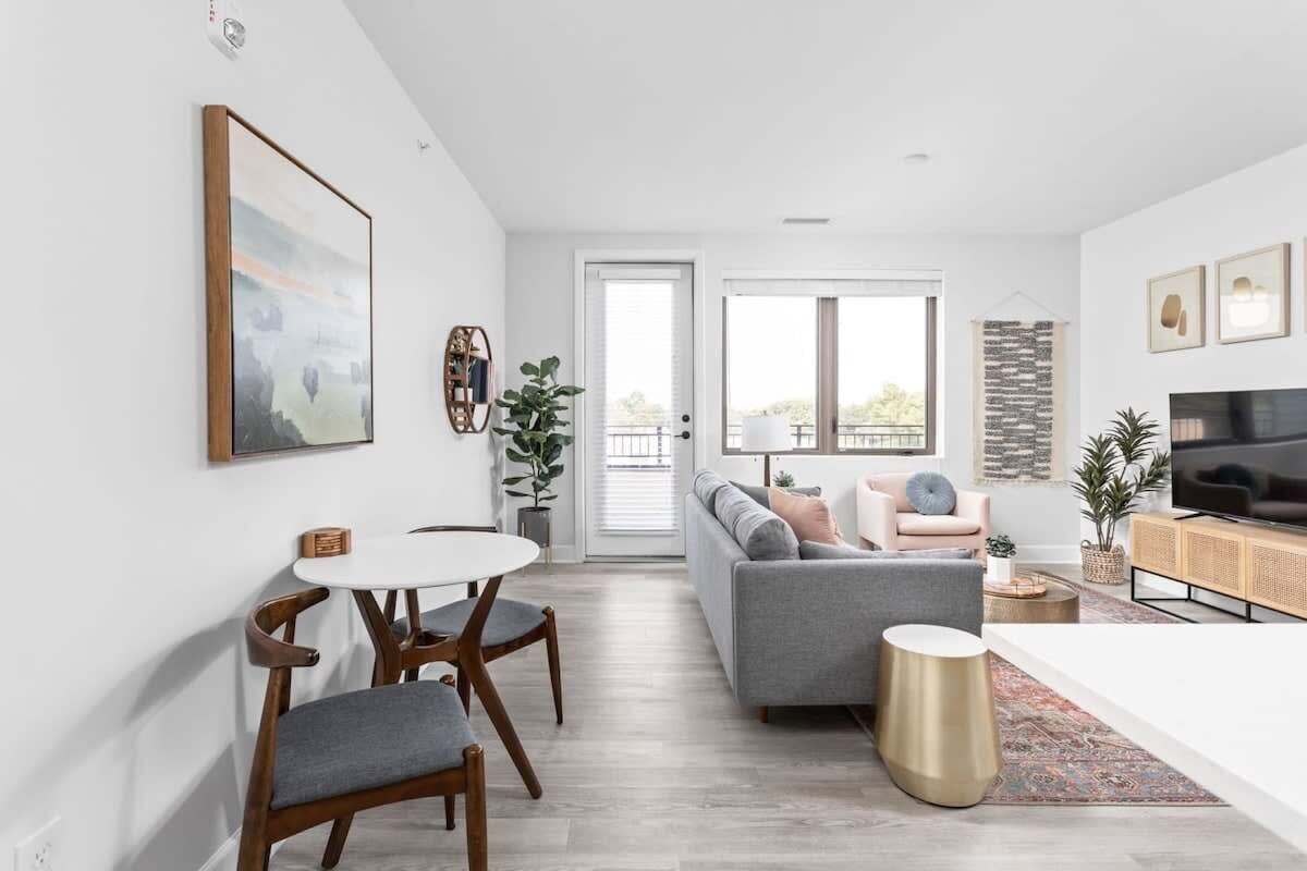 Télévision, espaces bureaux