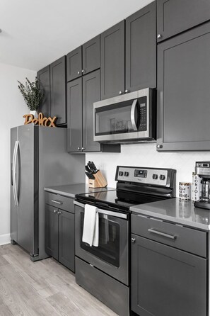 Fridge, microwave, oven, stovetop - Spacious 2BR in Meridian Kessler by CozySuites (Indianapolis)