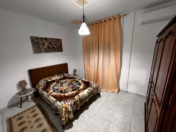 2 dormitorios, escritorio, wifi y ropa de cama