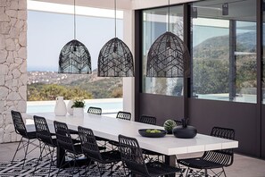 Outdoor dining - Nature & Beauty stylish Villa (Xirosterni)