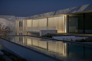 A heated pool - Nature & Beauty stylish Villa (Xirosterni)