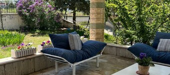 Cozy and Spacious Villa with Fireplace