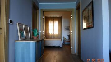 2 chambres, fer et planche Ă repasser, Wi-Fi, draps fournis