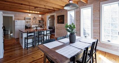 Private Creekside Retreat w/ Fire Pit & Game Room Near Historic Lexington, VA