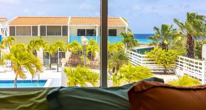 Lighthouse Beach Resort / Ocean View