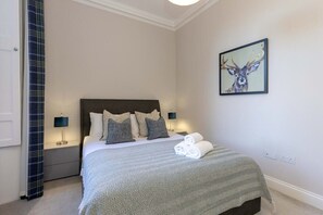 2 bedrooms, iron/ironing board, travel cot, WiFi