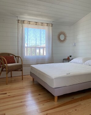 3 bedrooms, iron/ironing board, free WiFi