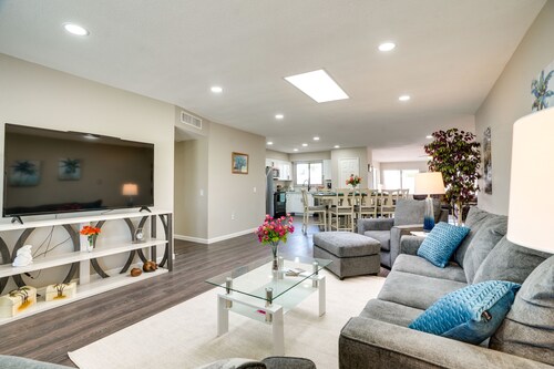 Golfer's Oasis! 55+ Sun City West Retreat w/ Pool