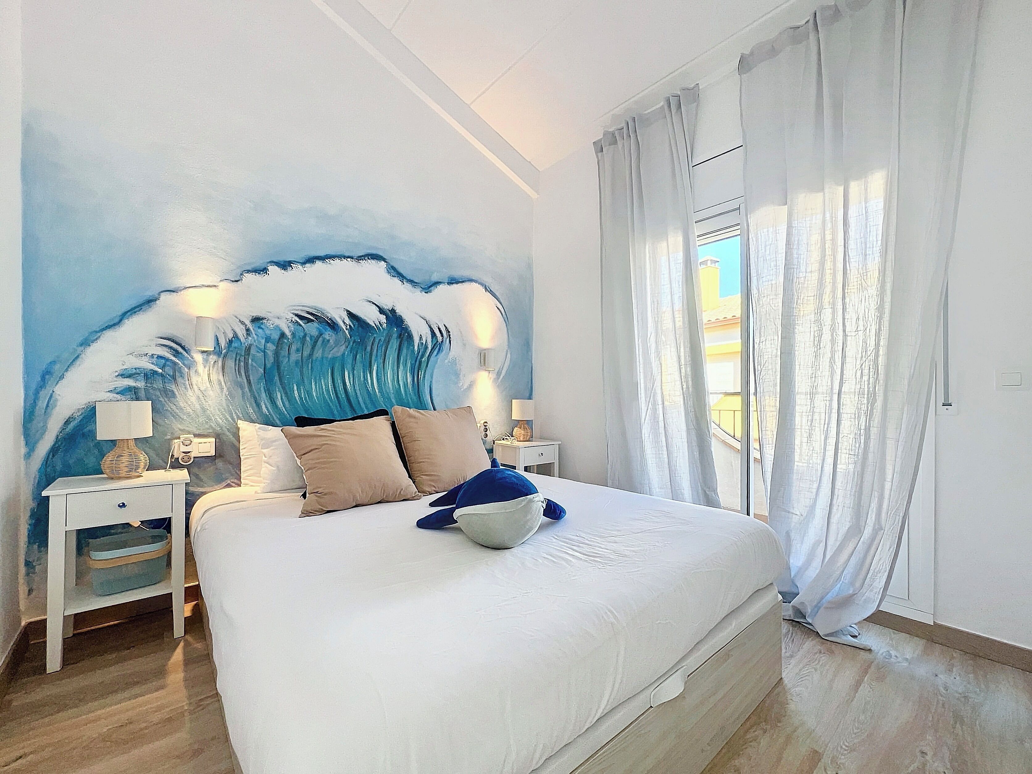 2 chambres, fer et planche à repasser, Wi-Fi gratuit, draps fournis