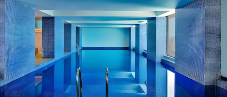 Piscine couverte