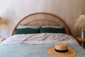 2 chambres, fer et planche à repasser, Wi-Fi gratuit, draps fournis