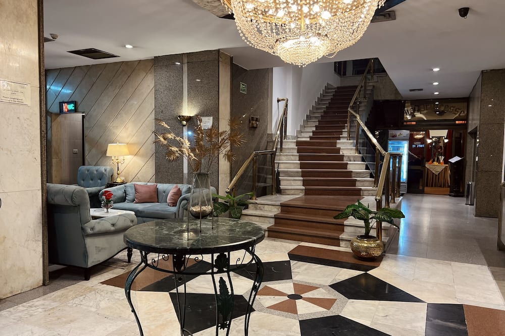 Santana Hotel